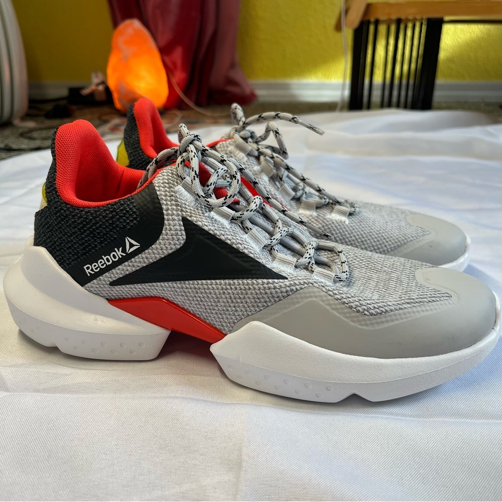 Reebok 3D Ultralite running shoes size 7.5